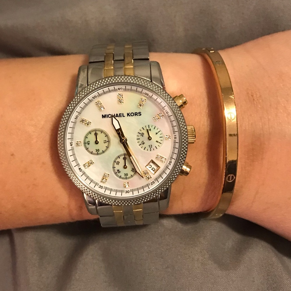 Michael Kors Classic Women’s Chronograph Watch